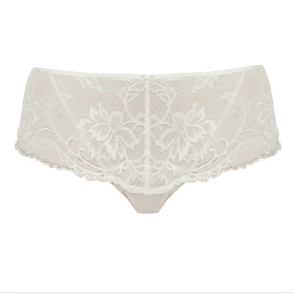 Fantasie Set - Ivory Lace Bralette & Brazilian Thong Set - Picture 13 of 16